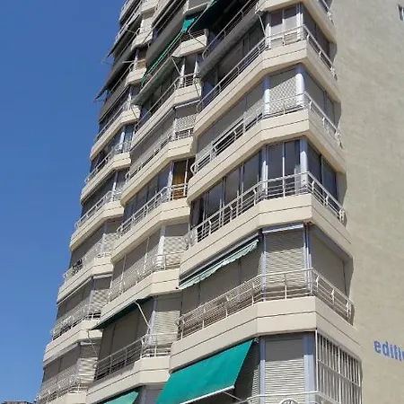 Apartamento Edificio Zeus 13 *